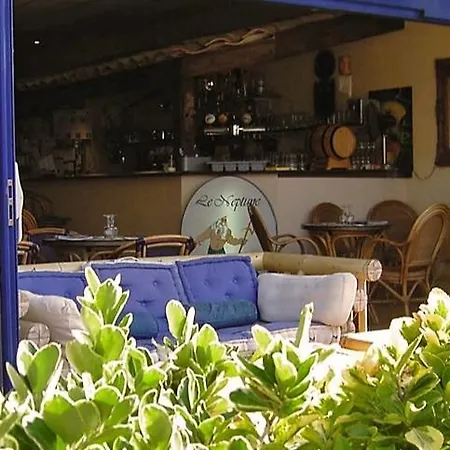 Le Neptune Hotel